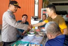 “Minggu Kasih”, Polsek Singkawang Selatan Melakukan giat Silahturahmi Dengan Masyarakat